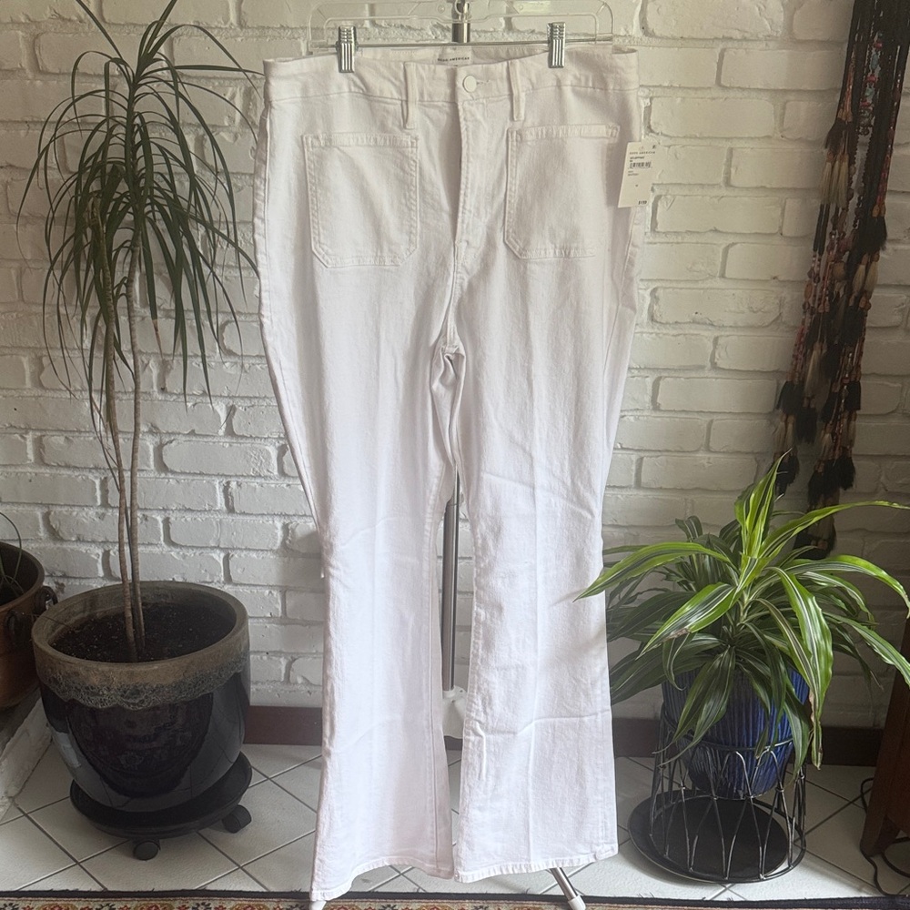 Good American Classic Bootcut Light Compression White Jeans